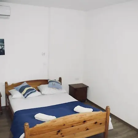 Amazing River View Apartman Mostar